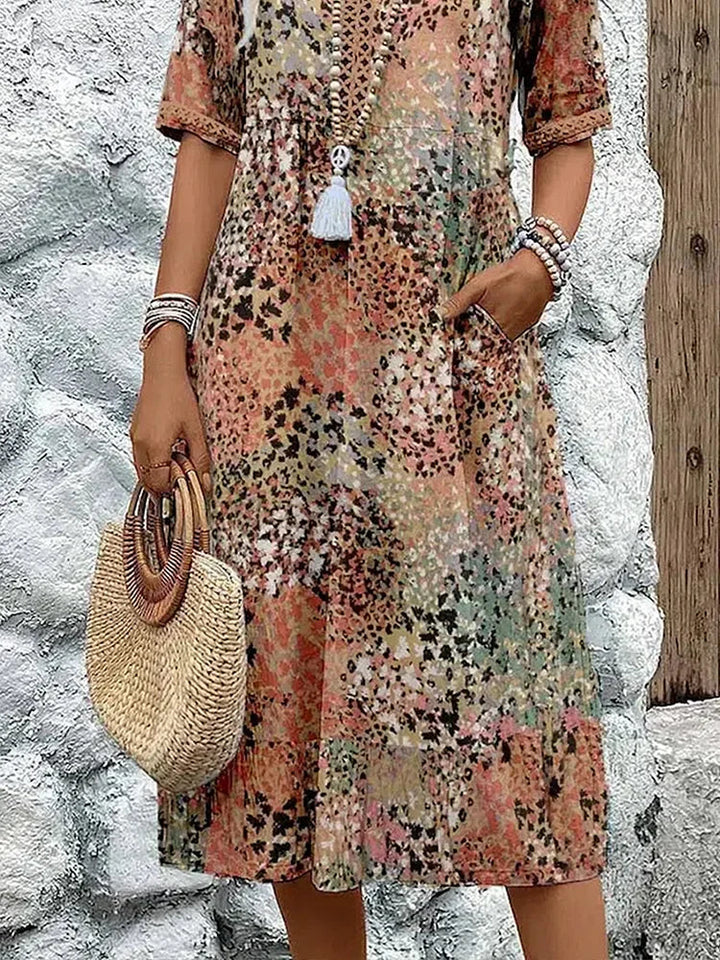 Karen | Light Dress with V-Neck
